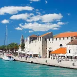 Apartament Patricia Trogir
